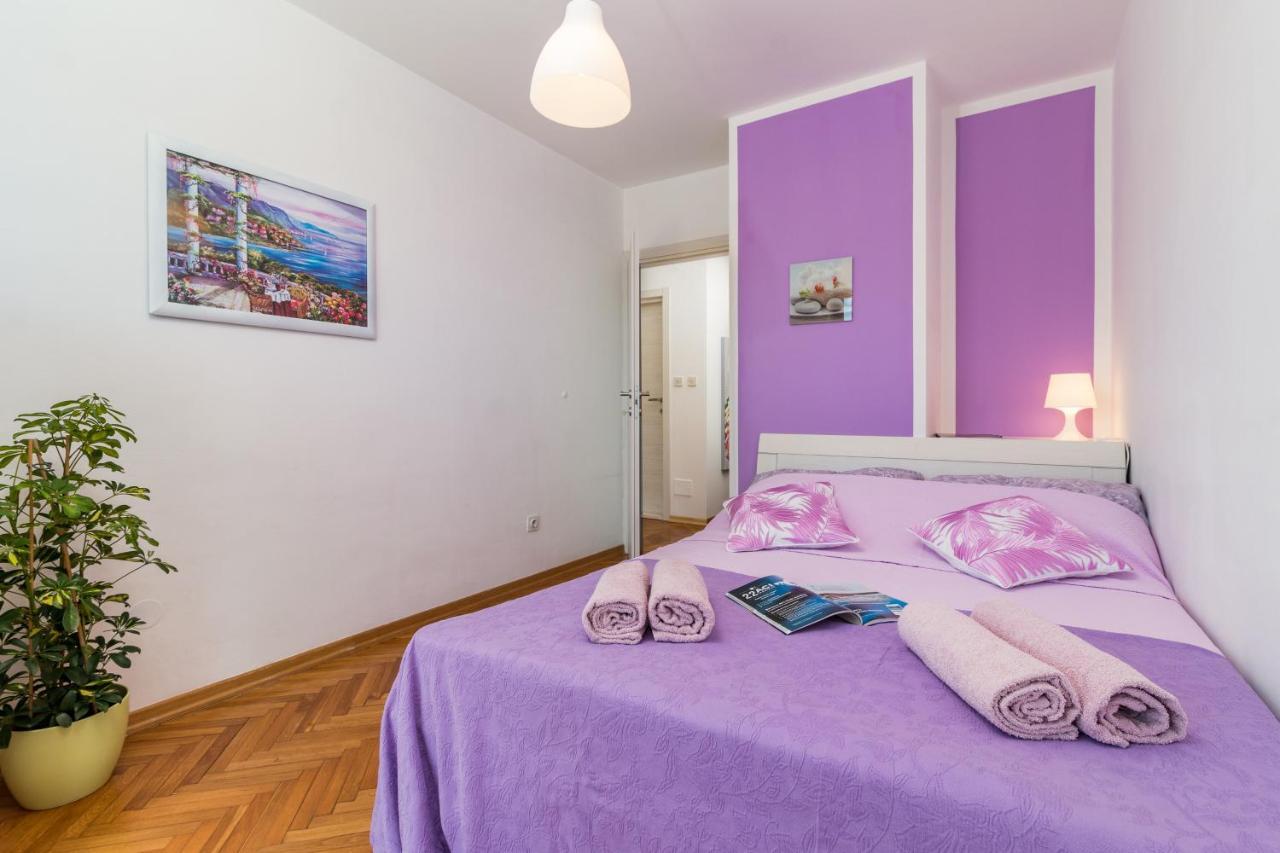 Villa Andrija Family Dream With Heated Pool At The Sea With Beautiful Garden, Outside Cinema And Kids Playground 法扎纳 外观 照片